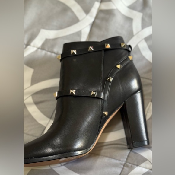 Valentino Black Ankle Boots with Gold RockStuds - Picture 6 of 7